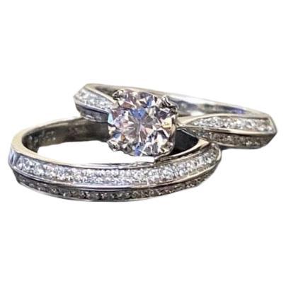 Platinum GIA Certified E Color 0.90 Carat Round Diamond Bridal Set For Sale