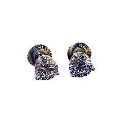 Borchie in platino GIA certificate F Color VS1 e F Color VVS1 da 0,84 carati