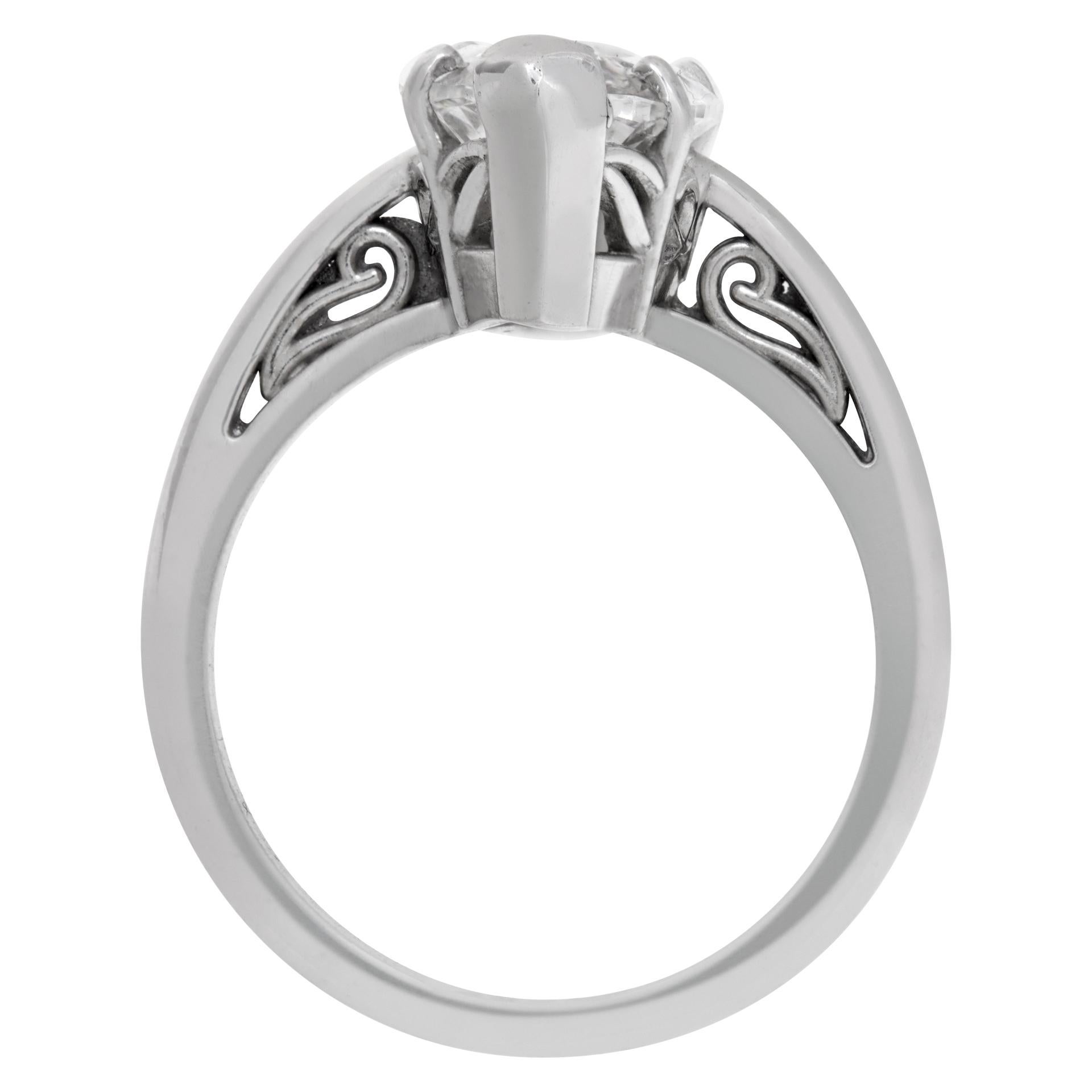 Women's Platinum GIA certified Marquise cut diamond ring For Sale