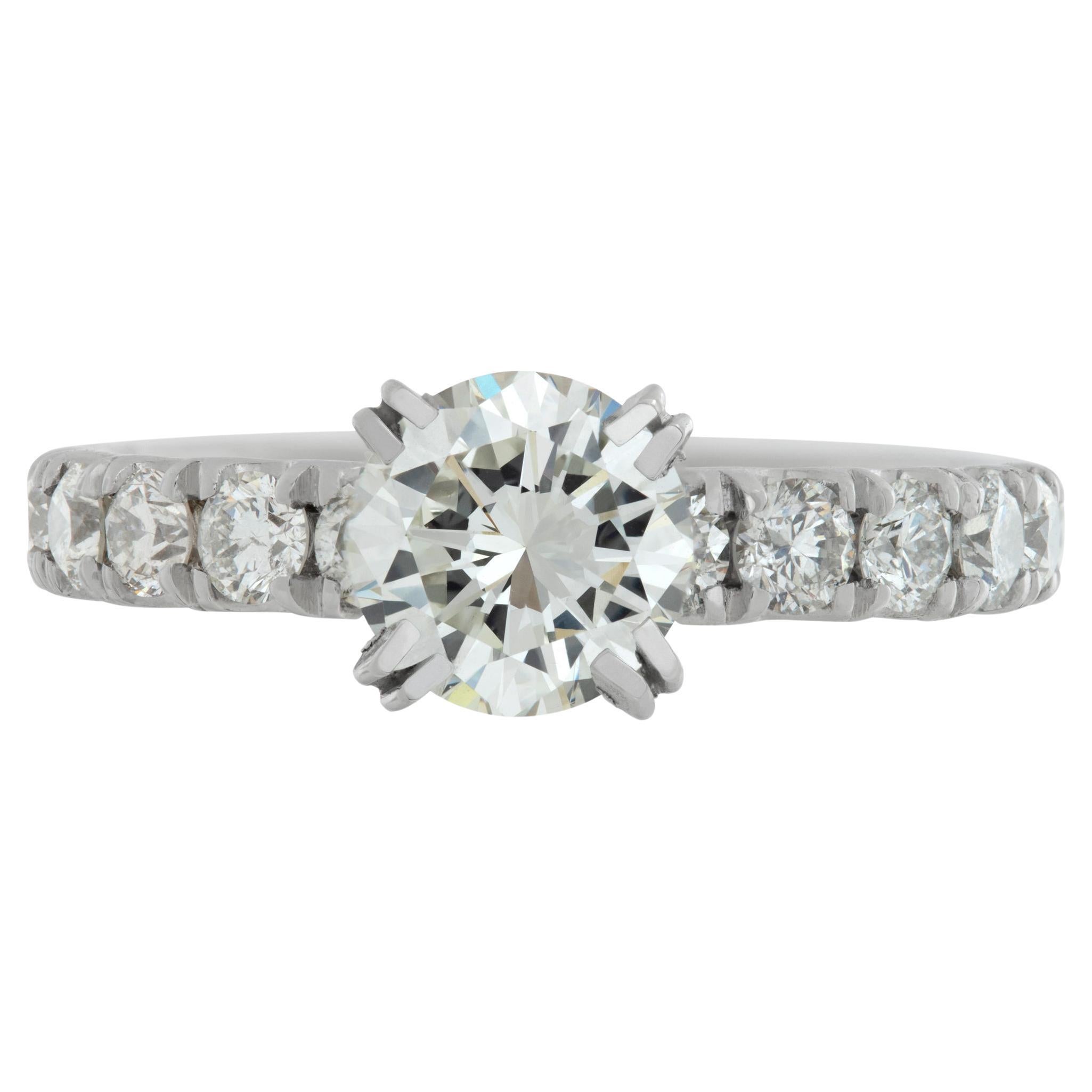 Platinum GIA certified round brilliant cut diamond ring For Sale