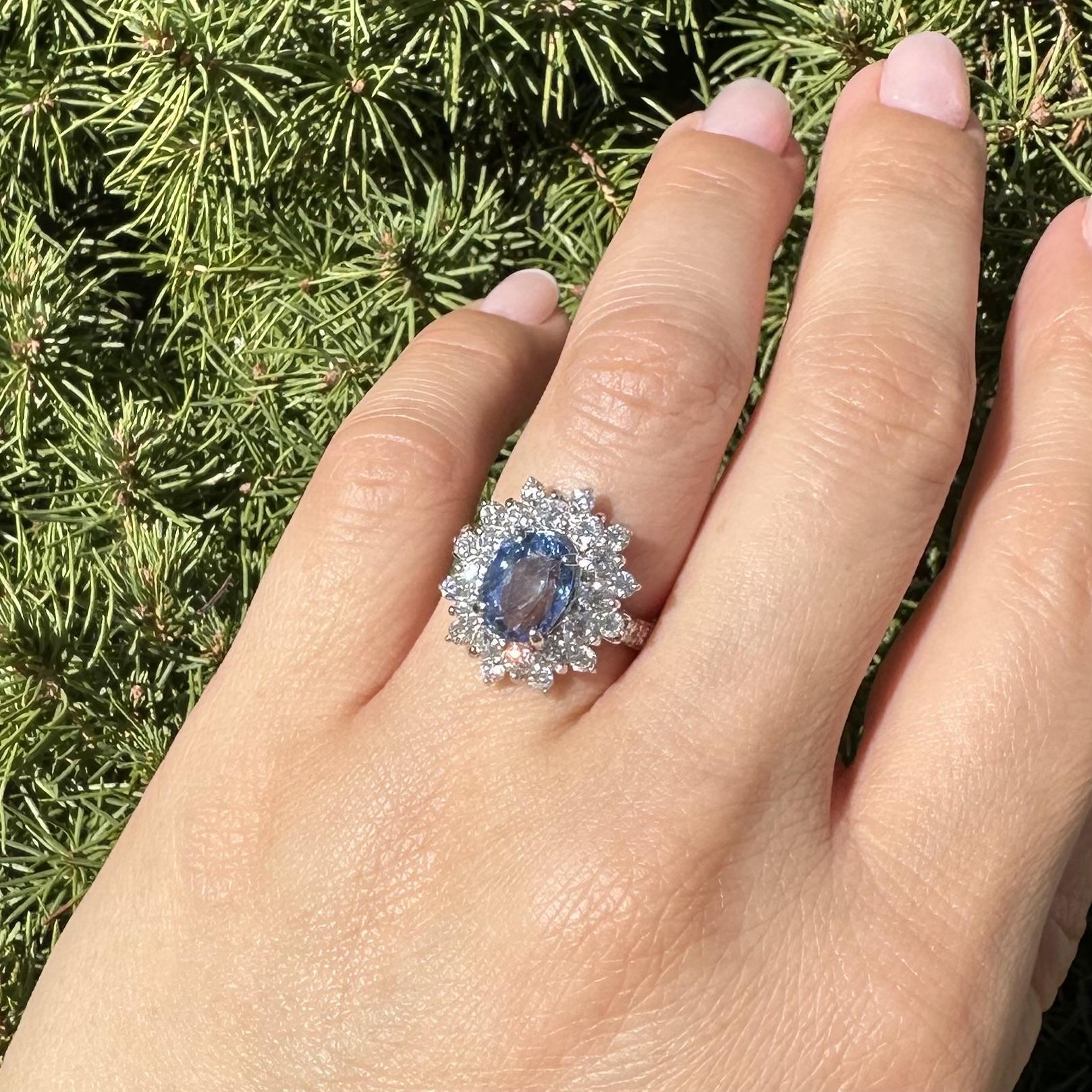 Platin GIA Ceylon Kornblume Blauer Saphir Diamant Doppel Halo Cluster Ring im Angebot 9