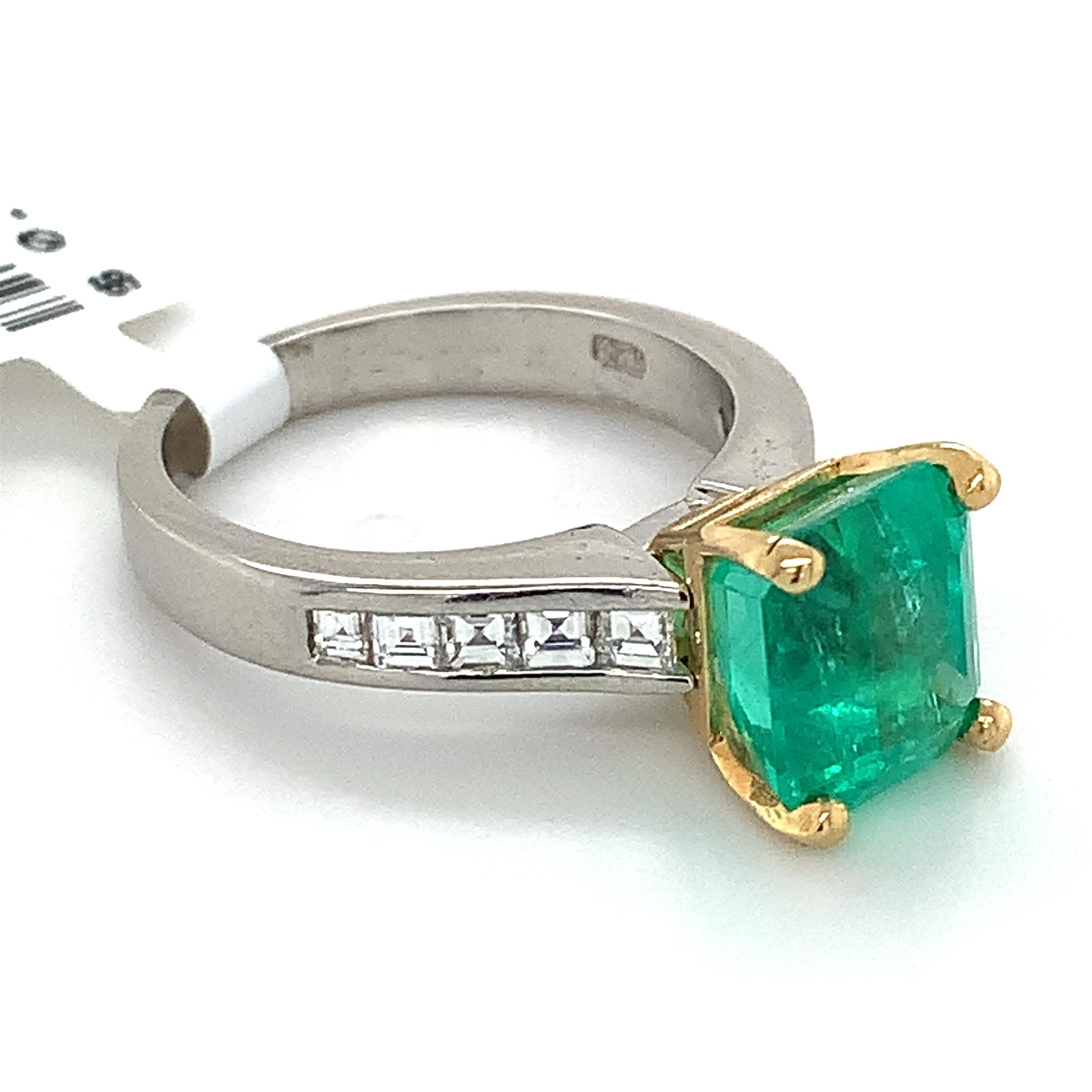 Women's or Men's Platinum GIA Emerald Cut Colombian Emerald W/ Asscher Cut Diamond Ring