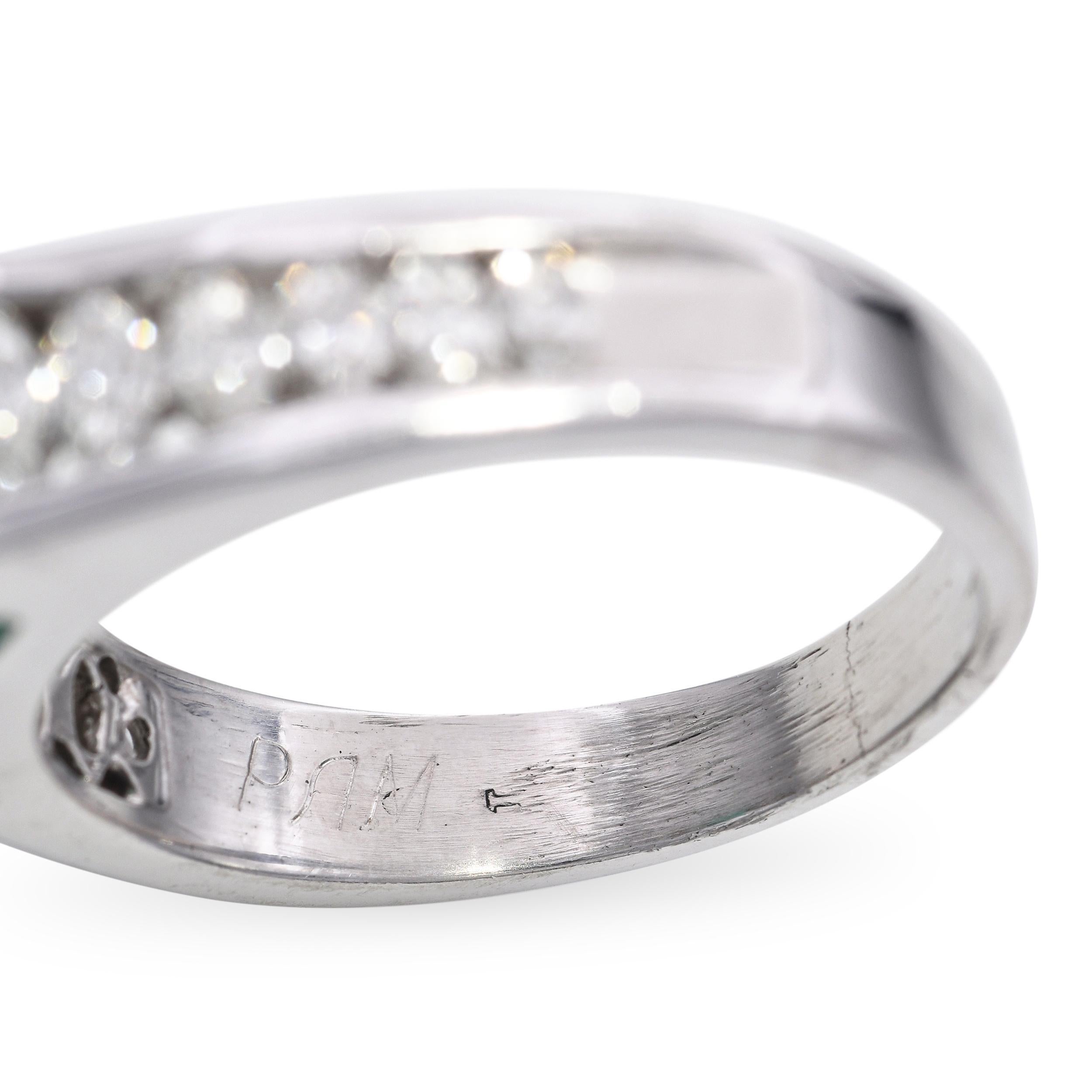 Bague en platine GIA F1 1,80ct émeraude de Zambie et diamant marquise en vente 2