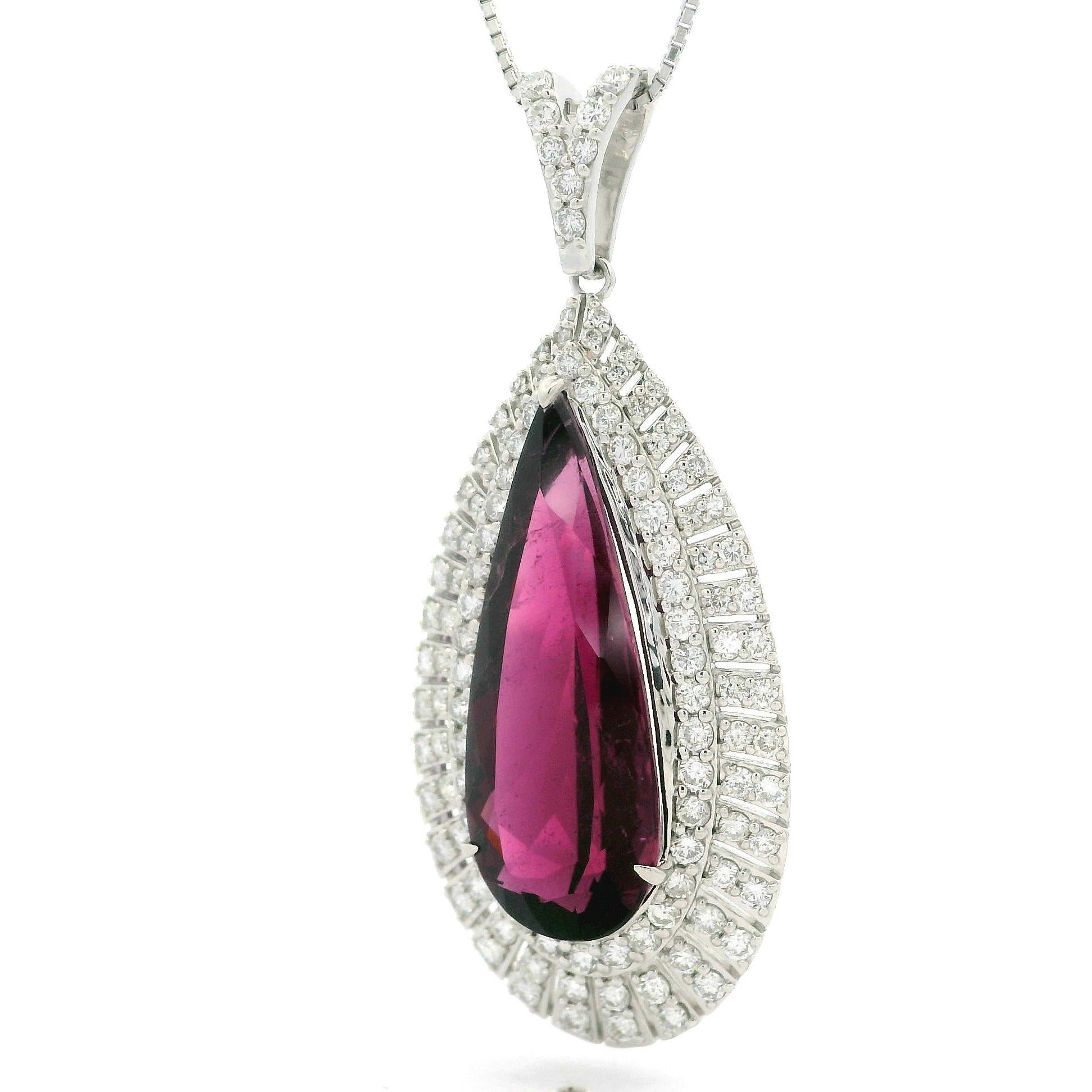 Collana con ciondolo in platino GIA a forma di pera grande con tormalina rubellite e diamanti in vendita 2
