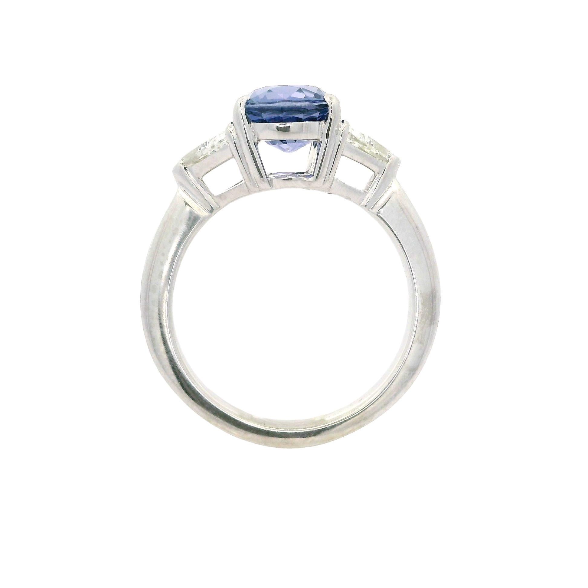 Platinum GIA No Heat Purple Violet Color Change Sapphire Trillion Diamond Ring For Sale 2