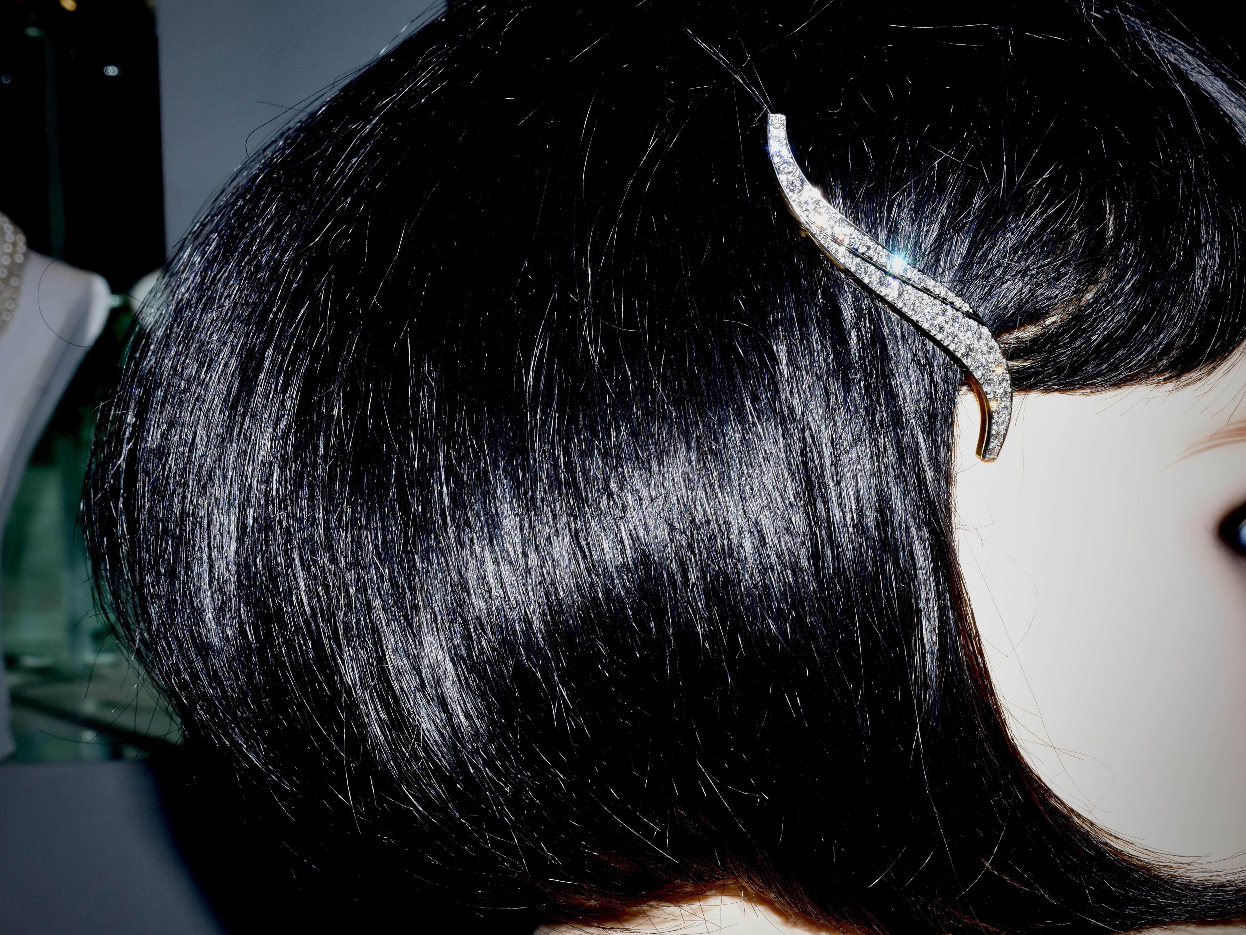 Platin, Gold und Diamant „Flamme“ Vintage-Brosche/Hair Barrette „Flamme“, ca. 1960er Jahre im Zustand „Hervorragend“ im Angebot in Aspen, CO