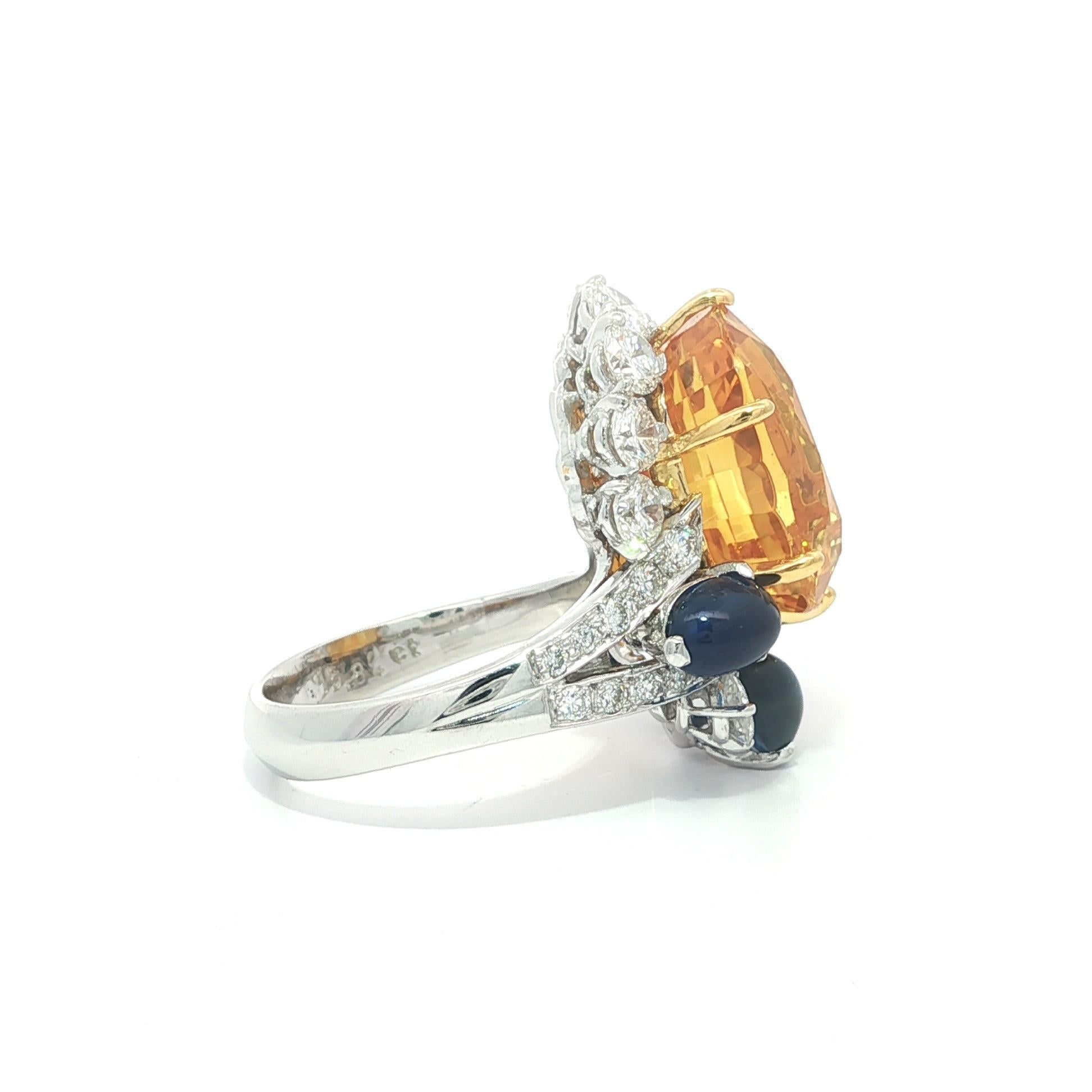 Platinum & Gold GIA 17.59ct Large Yellow Sapphire Blue Sapphire & Diamond Ring For Sale 6