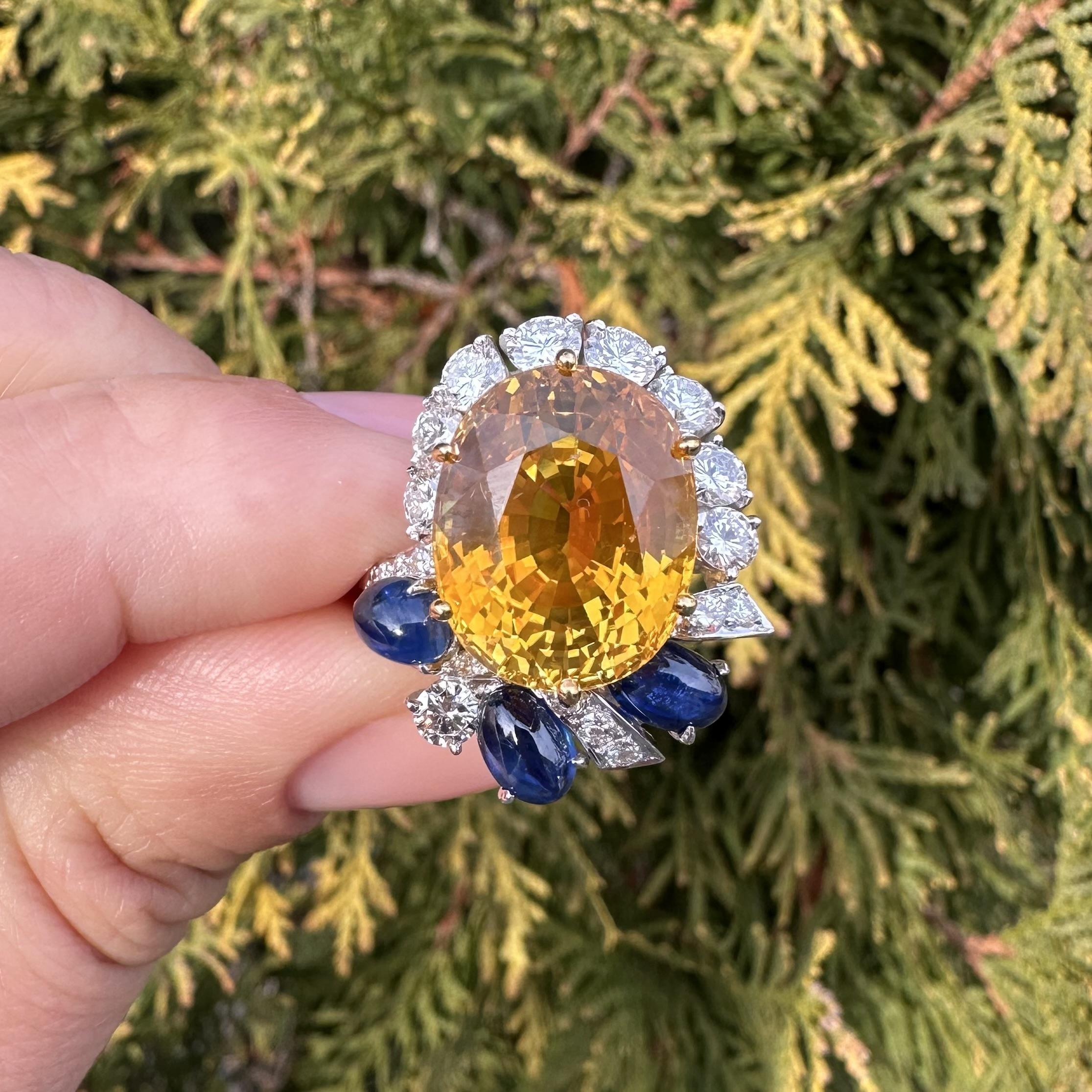Platinum & Gold GIA 17.59ct Large Yellow Sapphire Blue Sapphire & Diamond Ring For Sale 11