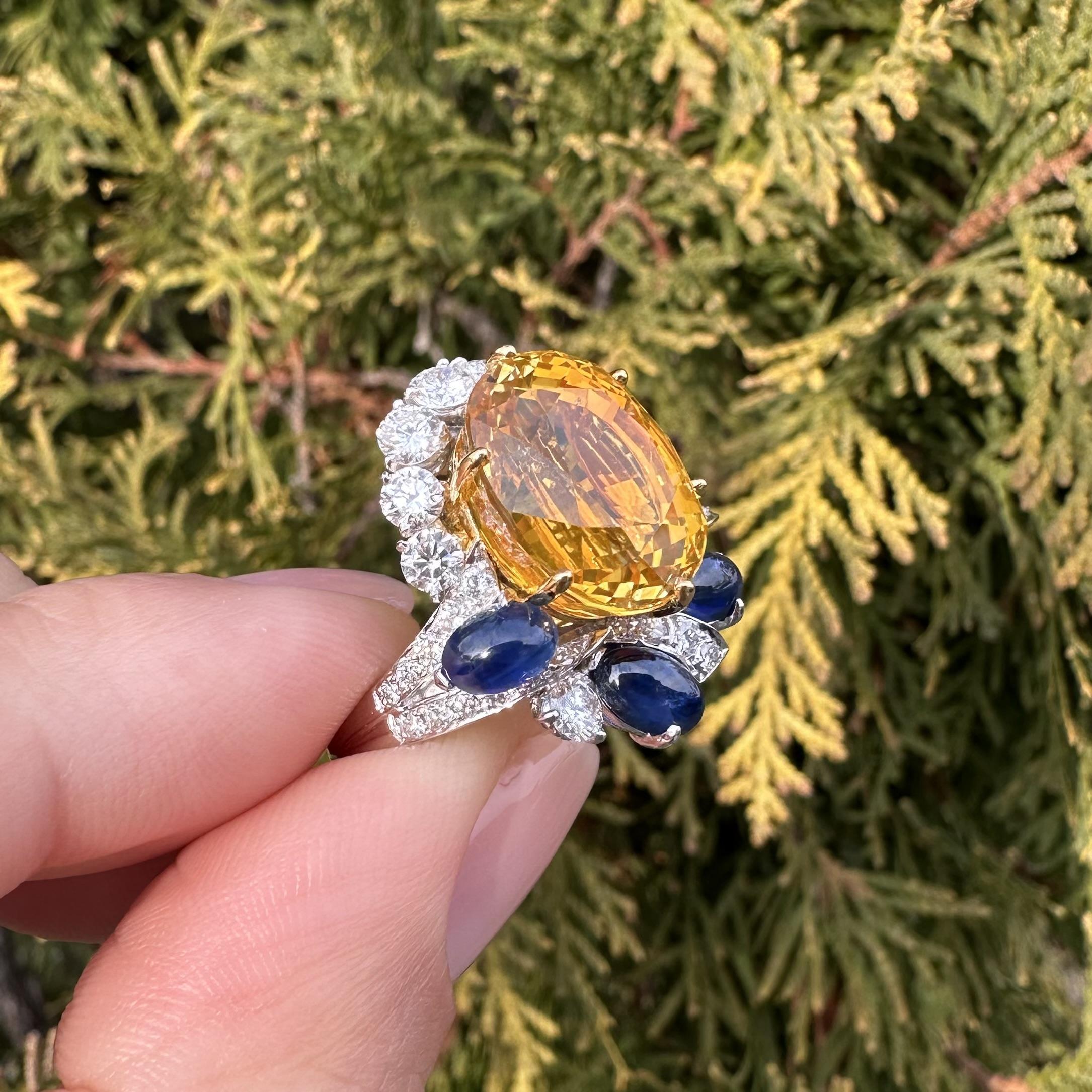 Platinum & Gold GIA 17.59ct Large Yellow Sapphire Blue Sapphire & Diamond Ring For Sale 13
