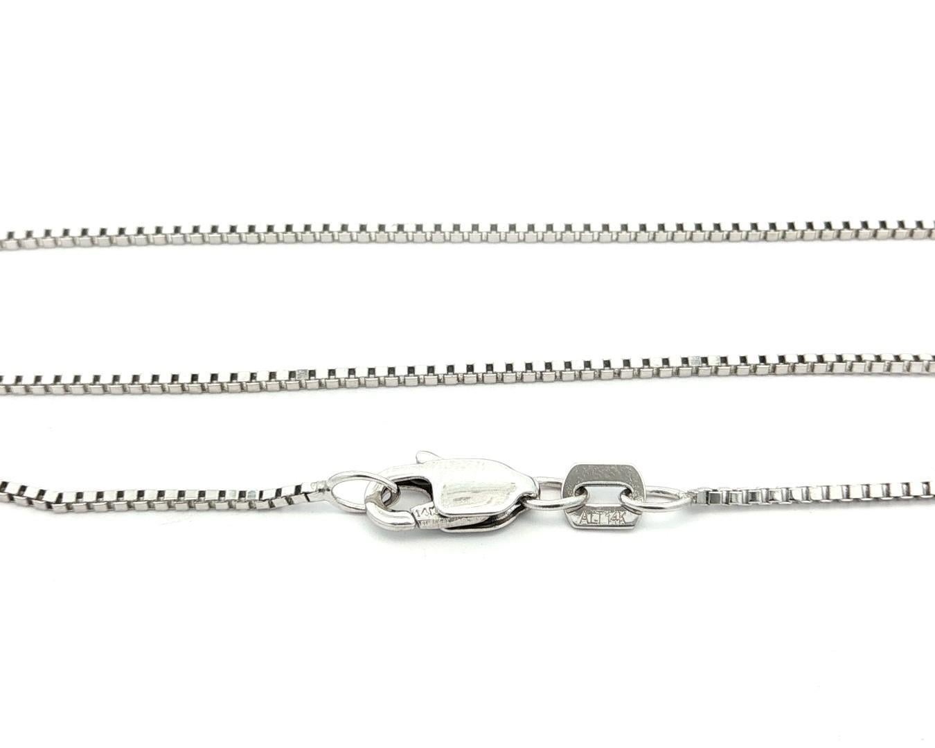 Collar Colgante de Platino y Oro GIA 2.18ctw Esmeralda Colombiana c/ Halo de Diamantes Corte brillante en venta