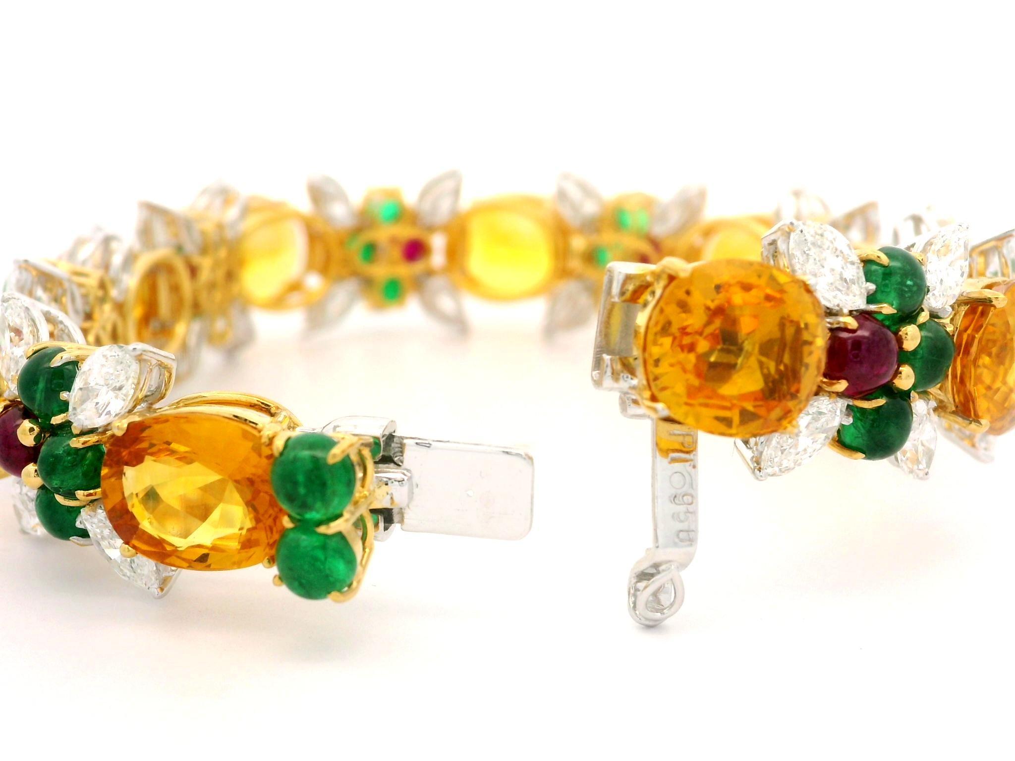 Bracelet fantaisie en platine et or avec 64,4 carats de saphirs, émeraudes, rubis et diamants certifiés GIA en vente 1