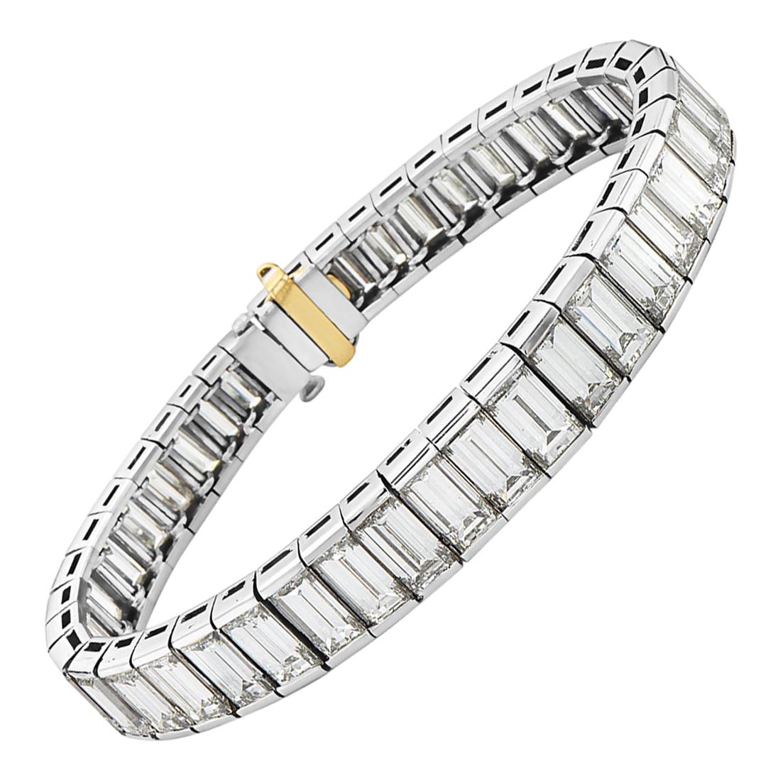 Platinum Graduated Baguette Tennis Bracelet For Sale