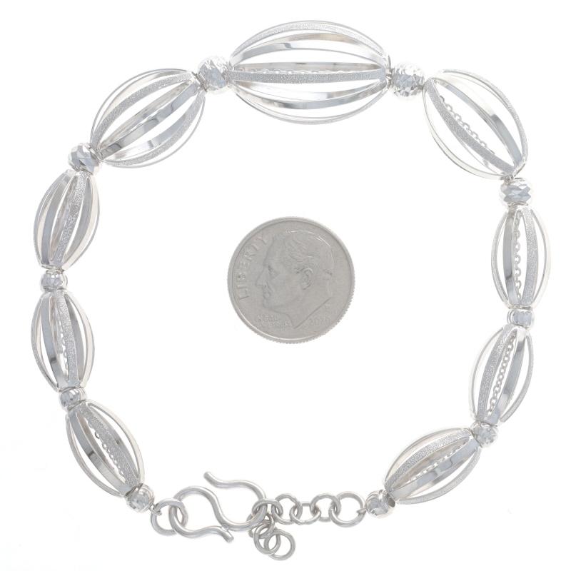 Platinum Graduated Oval Cage Bead Bracelet - 950 Flat Cable Chain Adjustable For Sale 2