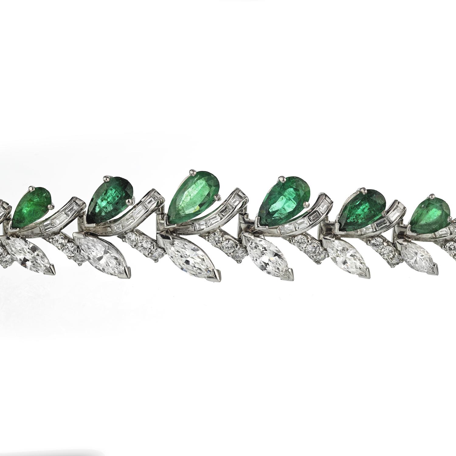 Platinum Green Emerald, Marquise And Baguette Cut Diamond Bracelet In Excellent Condition For Sale In New York, NY