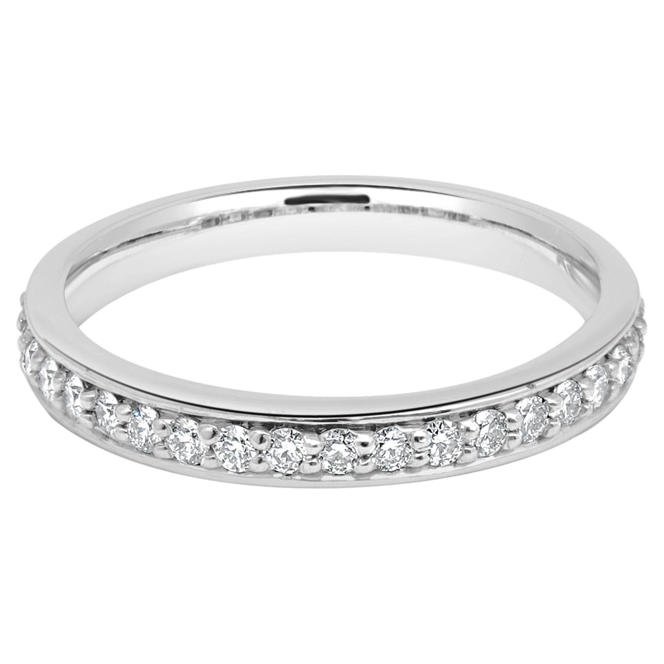 Halbdiamantenband aus Platin
