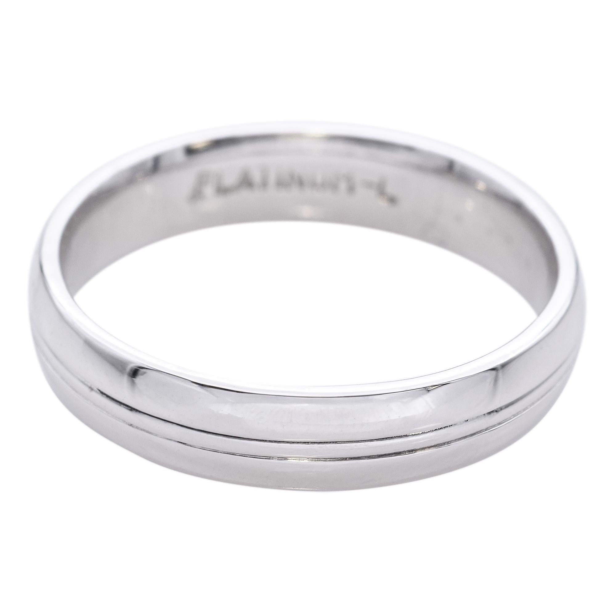 De los hombres Anillo de boda para hombre con borde semicircular de platino en venta