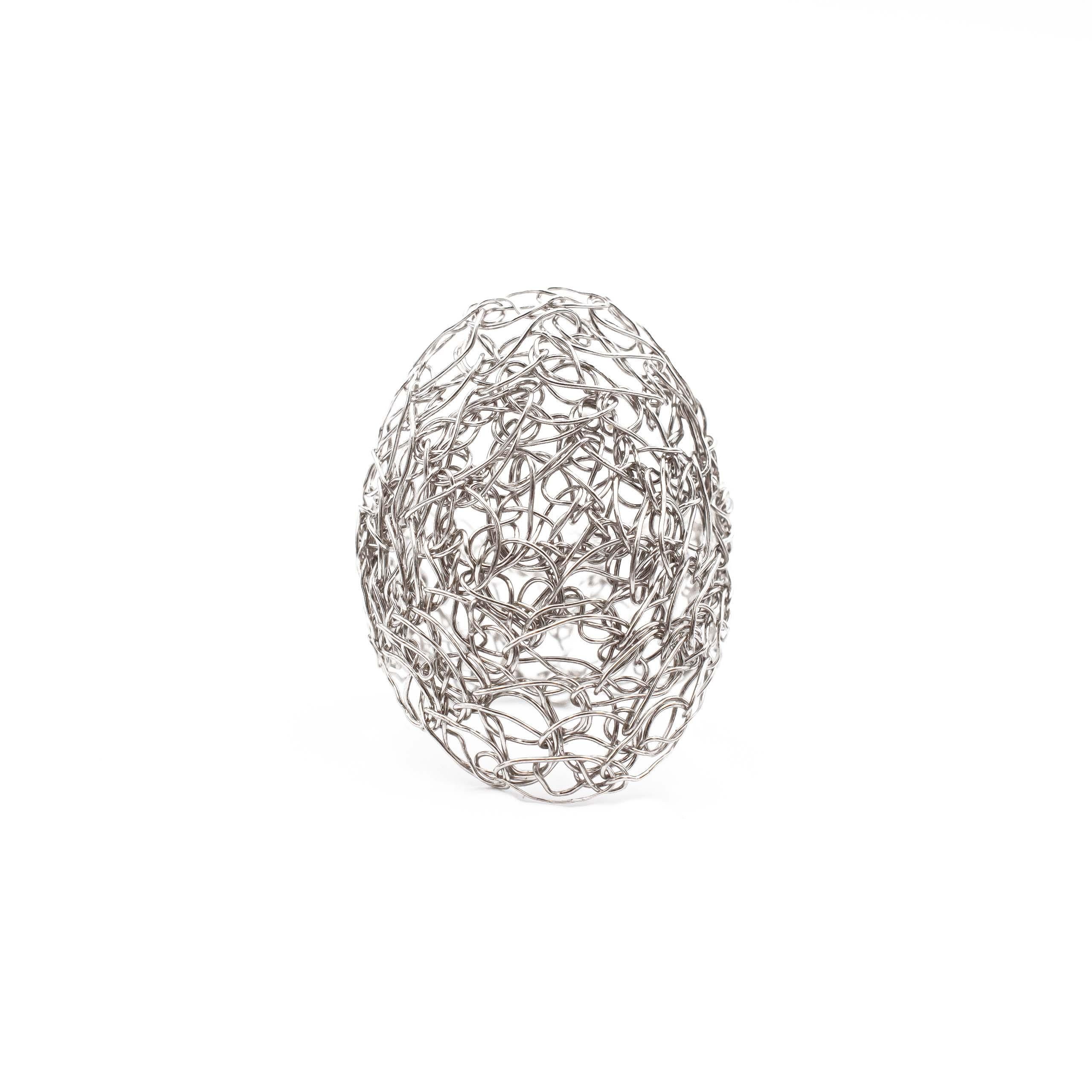 Ovaler Ring aus Platin von Hand gestrickt (Zeitgenössisch) im Angebot