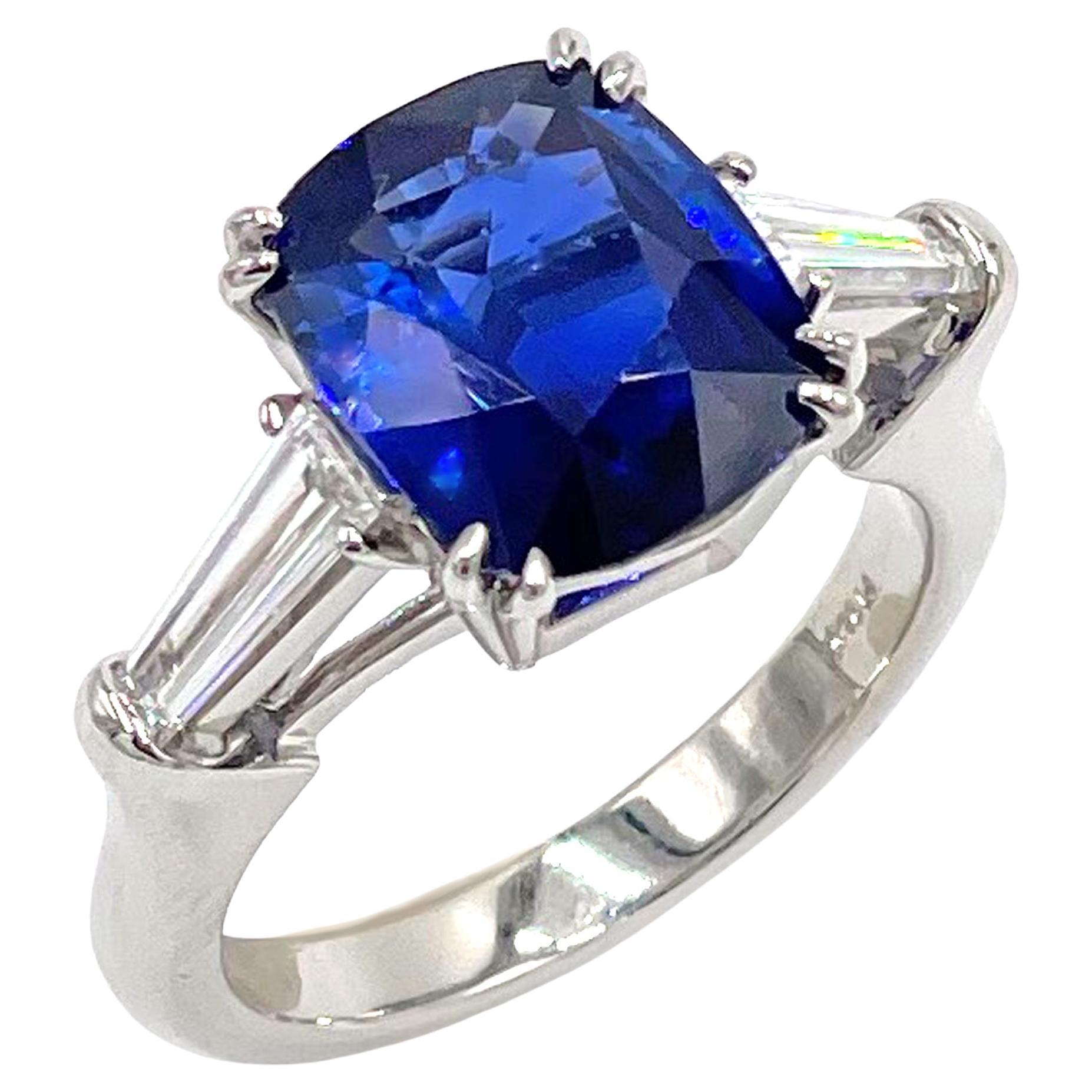 Platinum Hand Made Ring with Baguettes and Ceylon Sapphire, Certified For Sale