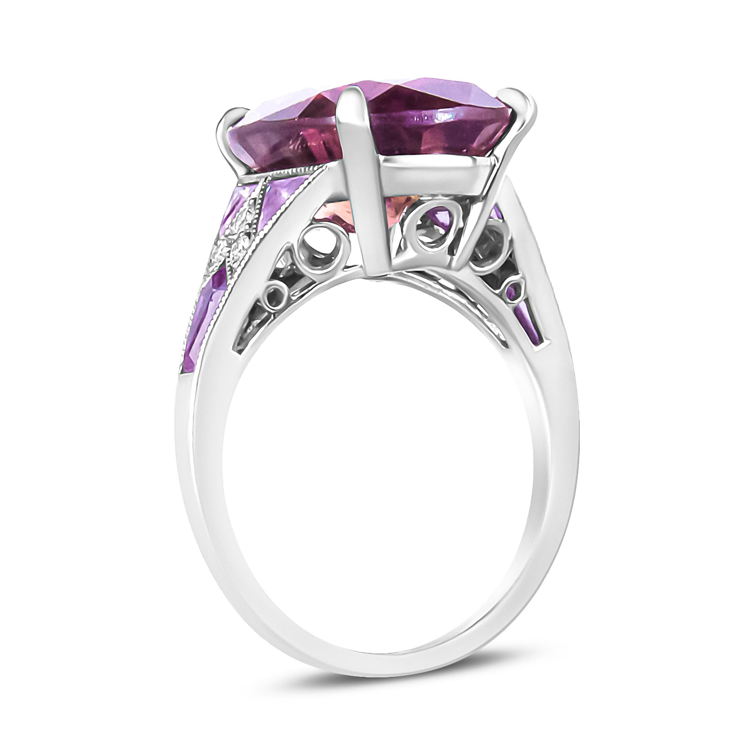 Platinum Heat-Treated Purple Trillion Sapphire and Diamond Accent Cocktail Ring In New Condition In New York, NY