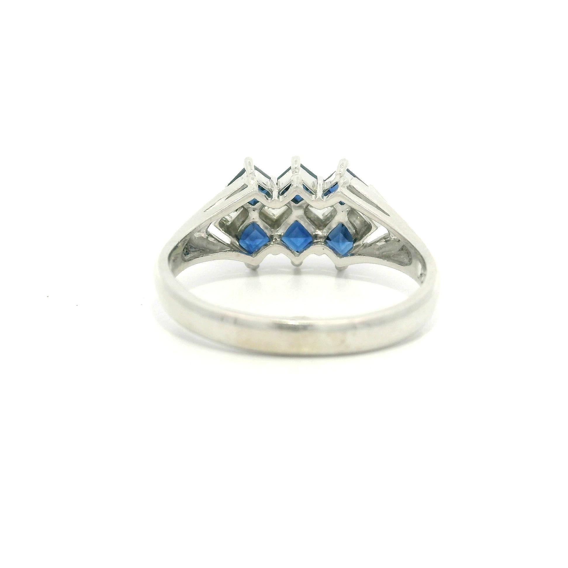 Platin hohe Qualität 1,19ctw Quadratischer Stufenschliff Saphir & Diamant Geometrischer Ring im Angebot 5