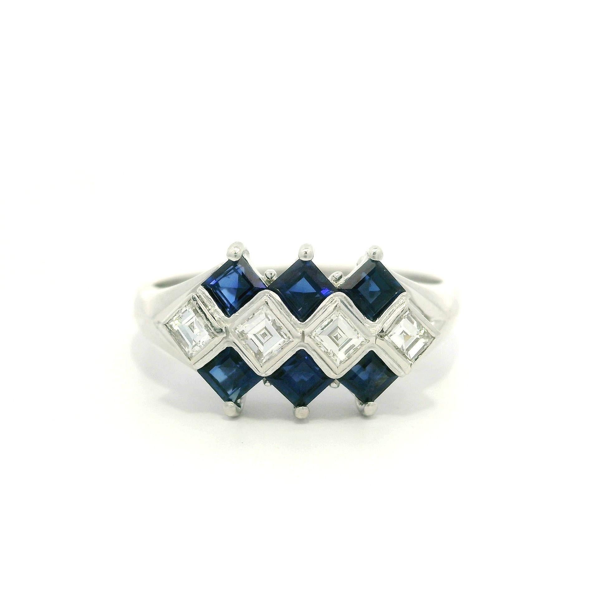 Platin hohe Qualität 1,19ctw Quadratischer Stufenschliff Saphir & Diamant Geometrischer Ring im Angebot 1
