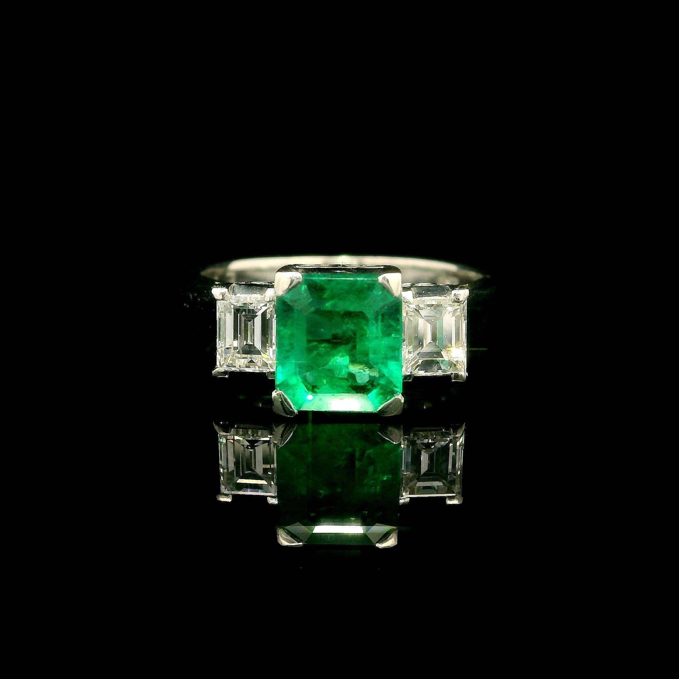 Emerald Cut Platinum High Quality GIA 1.57ctw Step Emerald & Diamond Sides 3 Stone Ring For Sale