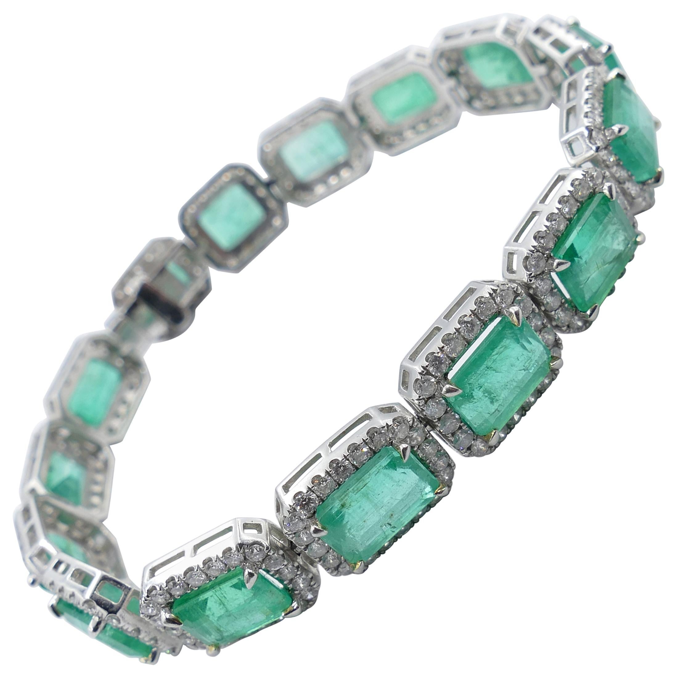 Platinum High Quality Multi Emerald and Diamond Bracelet For Sale