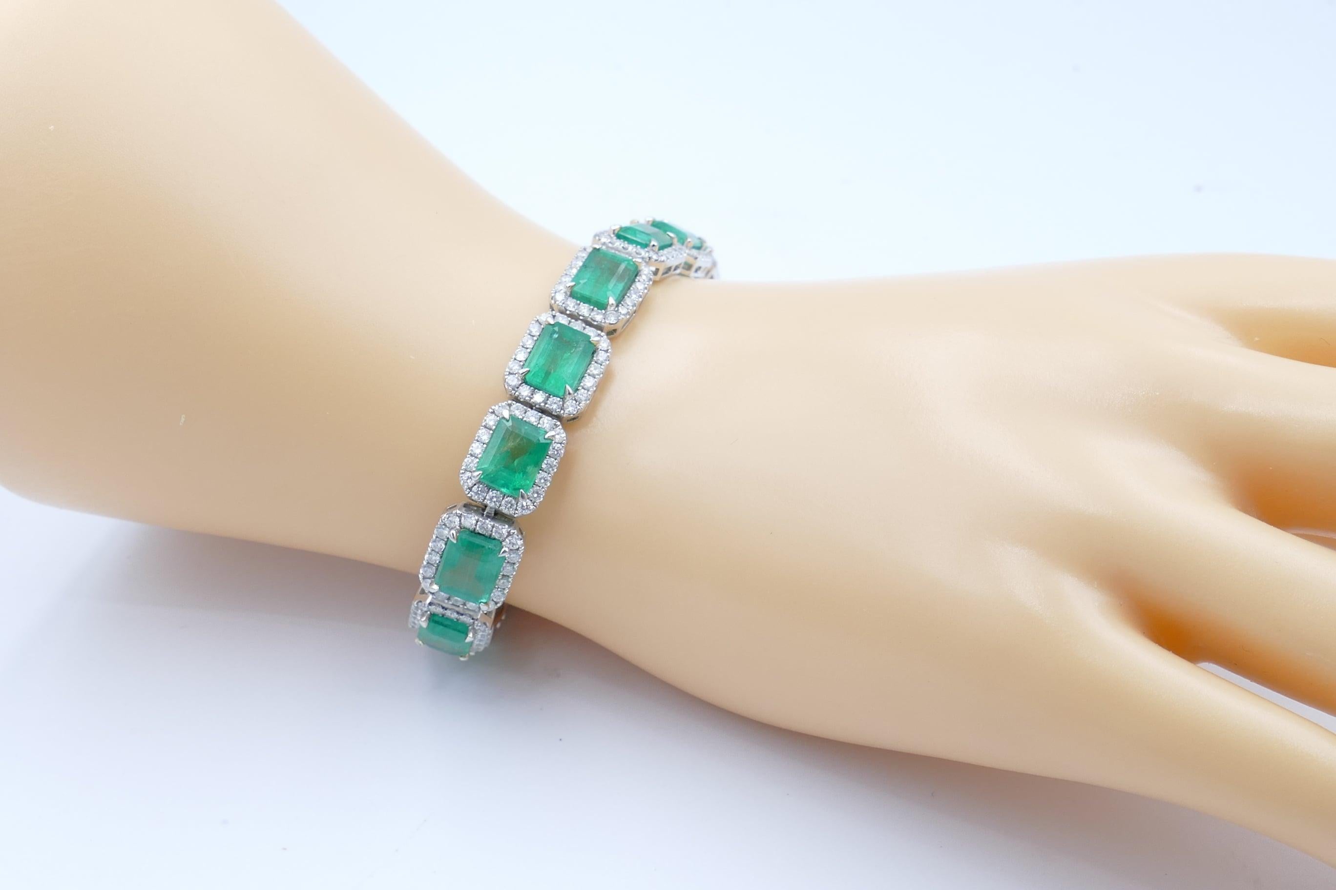 Women's or Men's Platinum High Quality Multi Emerald and Diamond Bracelet For Sale