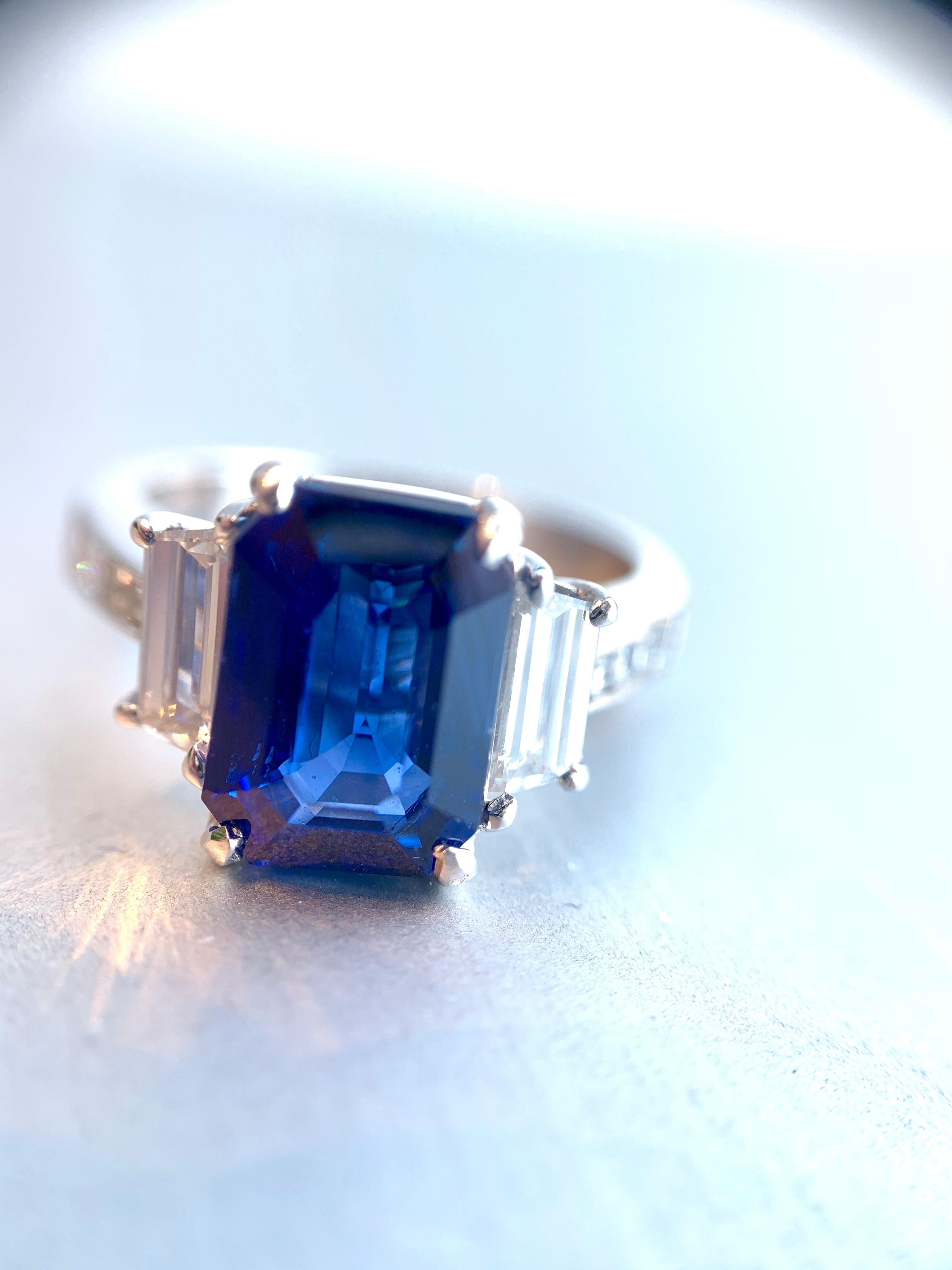 Platinum JB Star 3.22 Carat Sapphire and Diamond Ring For Sale 3