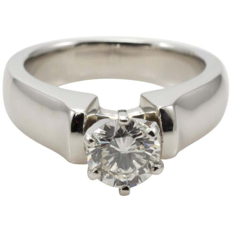Platinum Ladies 0.85 Carat Round Brilliant J/SI2 Diamond Solitaire Ring For Sale