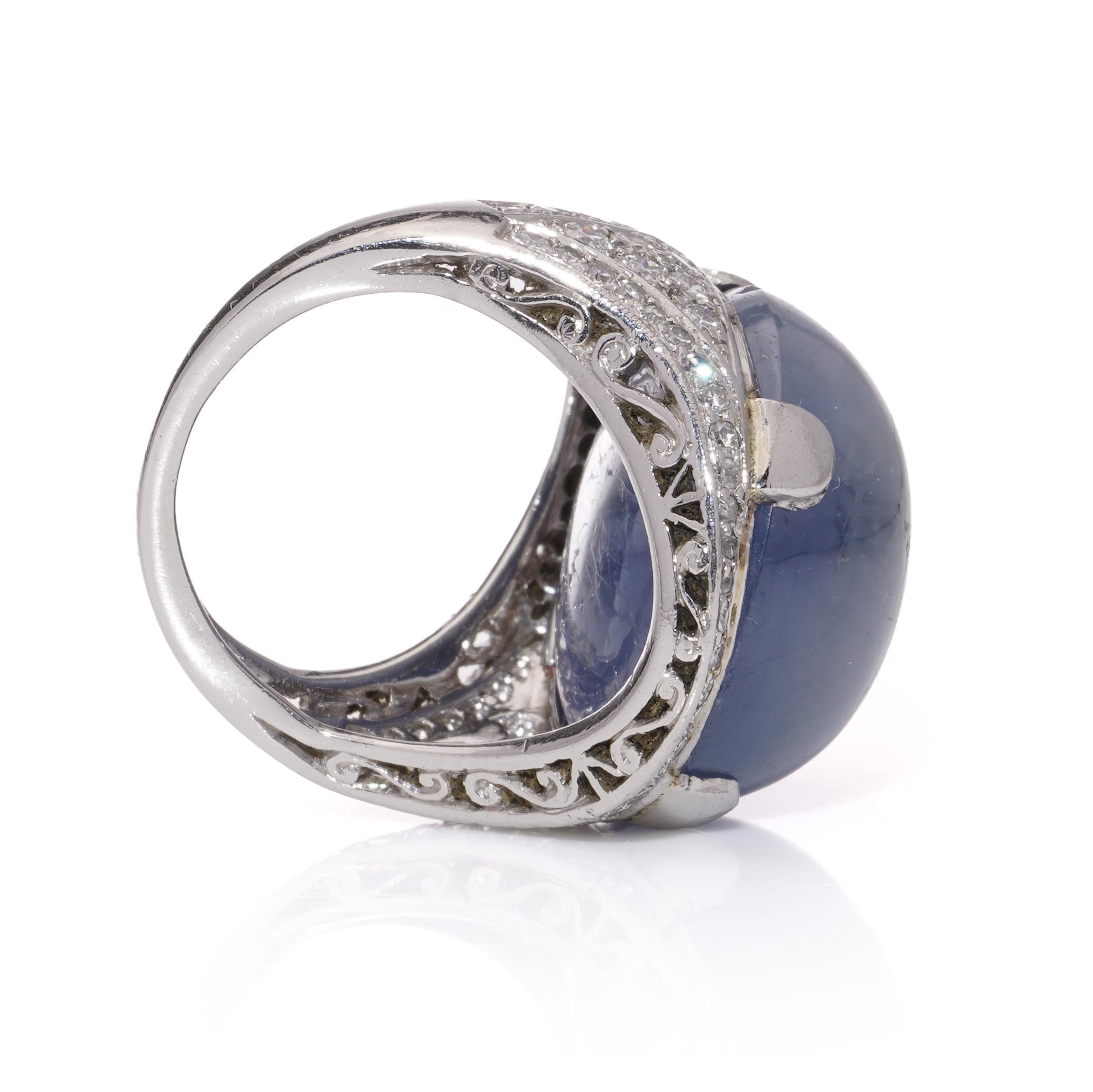Platinum ladies' dome ring with 46 cts. of round natural cabochon sapphire For Sale 2