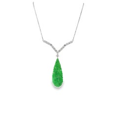 Platinum Ladies Jadeite Jade A Grade Pendant Necklace with Diamonds