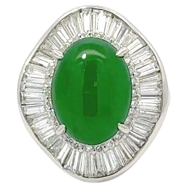 Anello di giadeite da donna in platino con diamanti