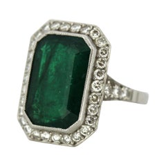 Platinum Ladies Ring with Natural Emerald and Diamonds