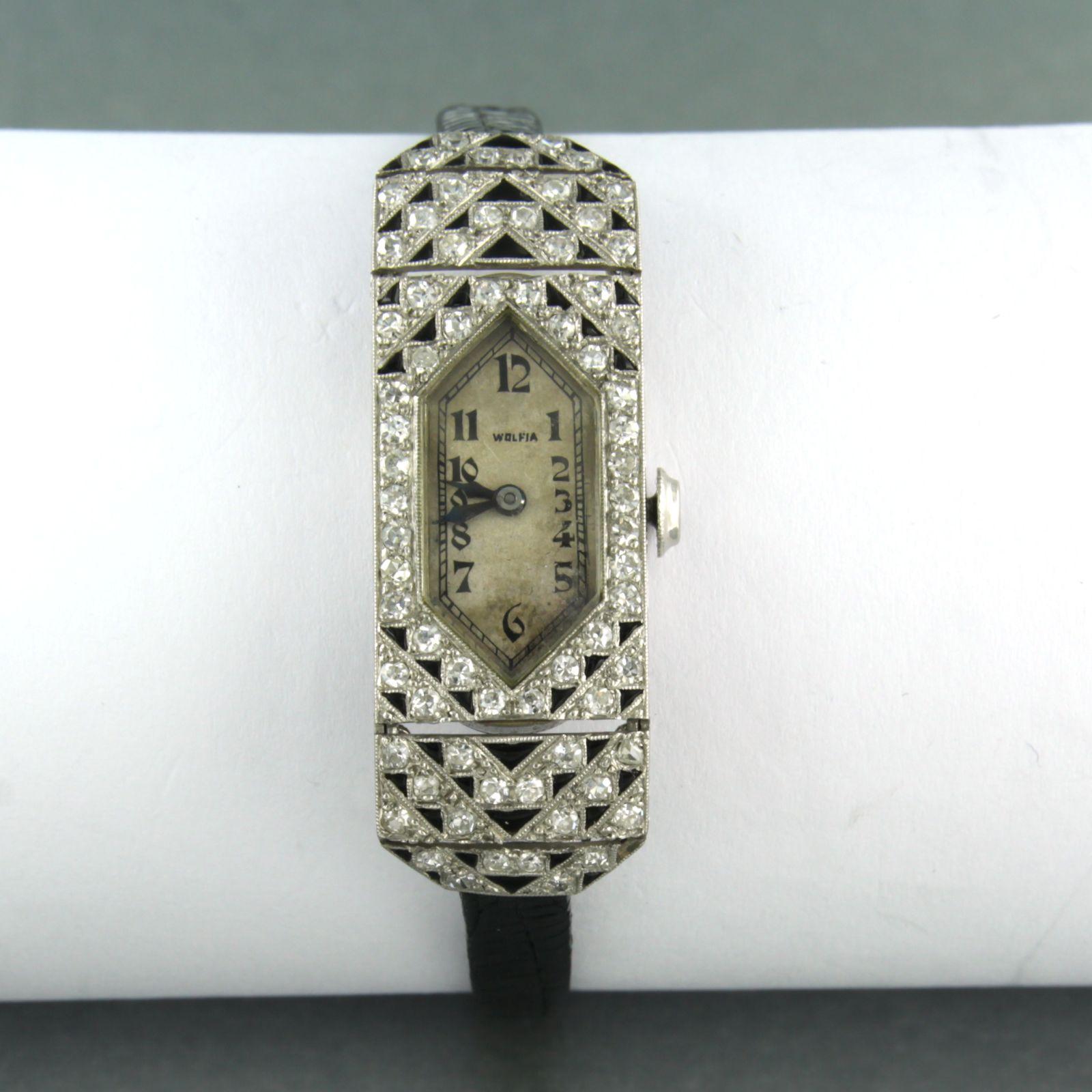 Platinum ladies watch decorated with enamel and with old single cut diamonds In Excellent Condition For Sale In The Hague, ZH