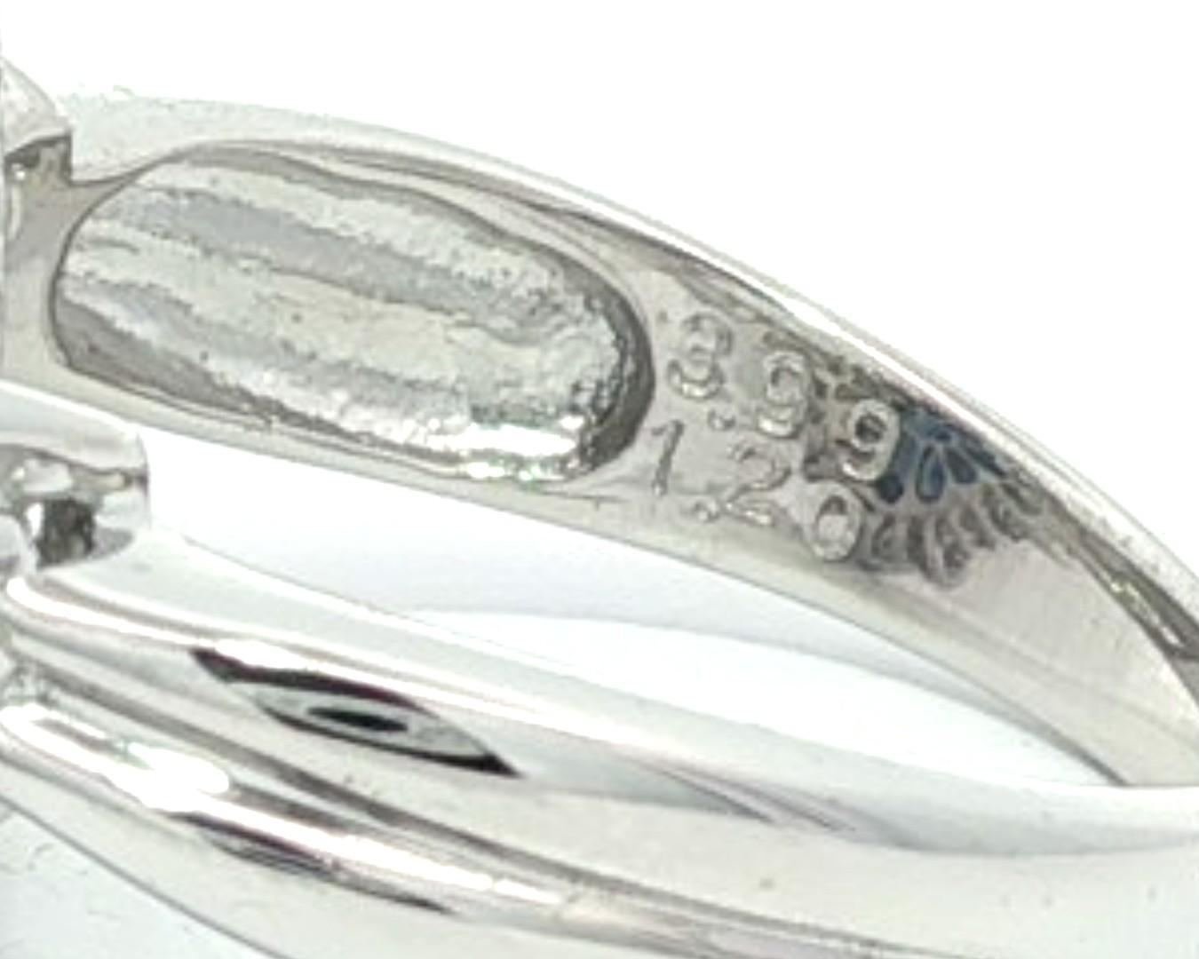 Anello in platino con zaffiro blu reale ovale di 5,19 ct GIA e diamante a raggiera in vendita 5