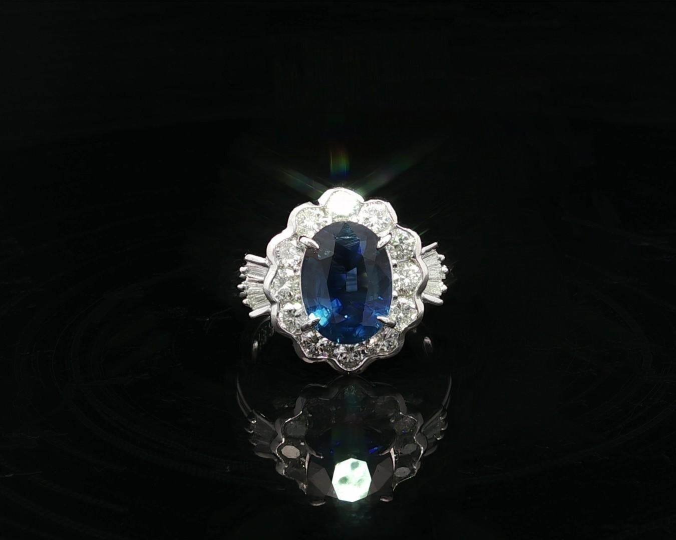 --Pietre: --
(1) Zaffiro naturale autentico - taglio ovale Brilliante - incastonato - colore blu reale - riscaldato - 3,99ct (esatto)
** Vedere i dettagli della certificazione qui sotto per informazioni complete
(18) Diamanti naturali autentici -