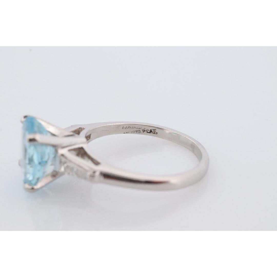 Grande bague aigue-marine et diamant baguette effilée en platine. Apprécié Platine en vente 6