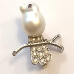 Platinum Little Bird South Sea Pearl Brilliant Cut Diamond Brooch