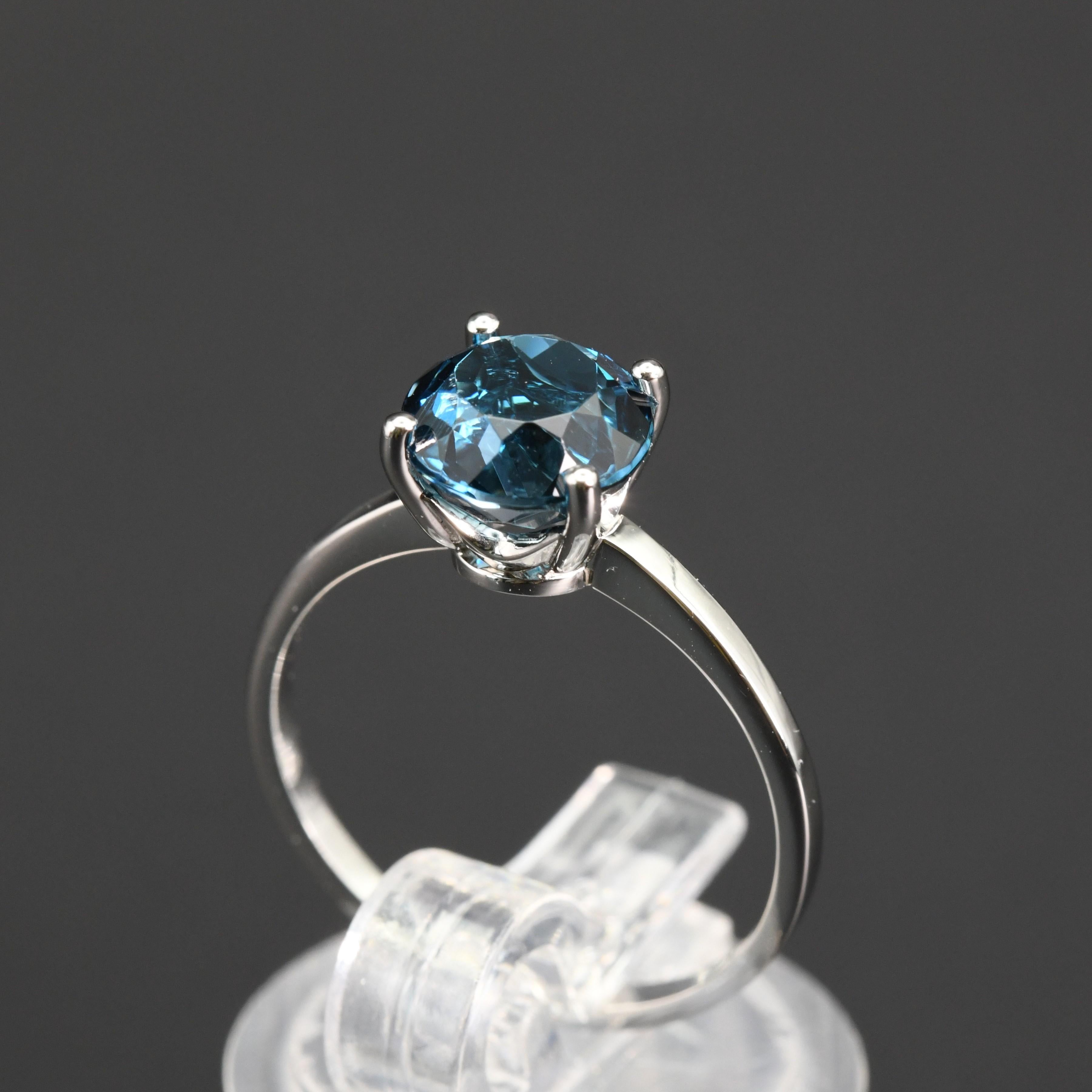 Platinum London Blue Topaz Ring For Sale 2