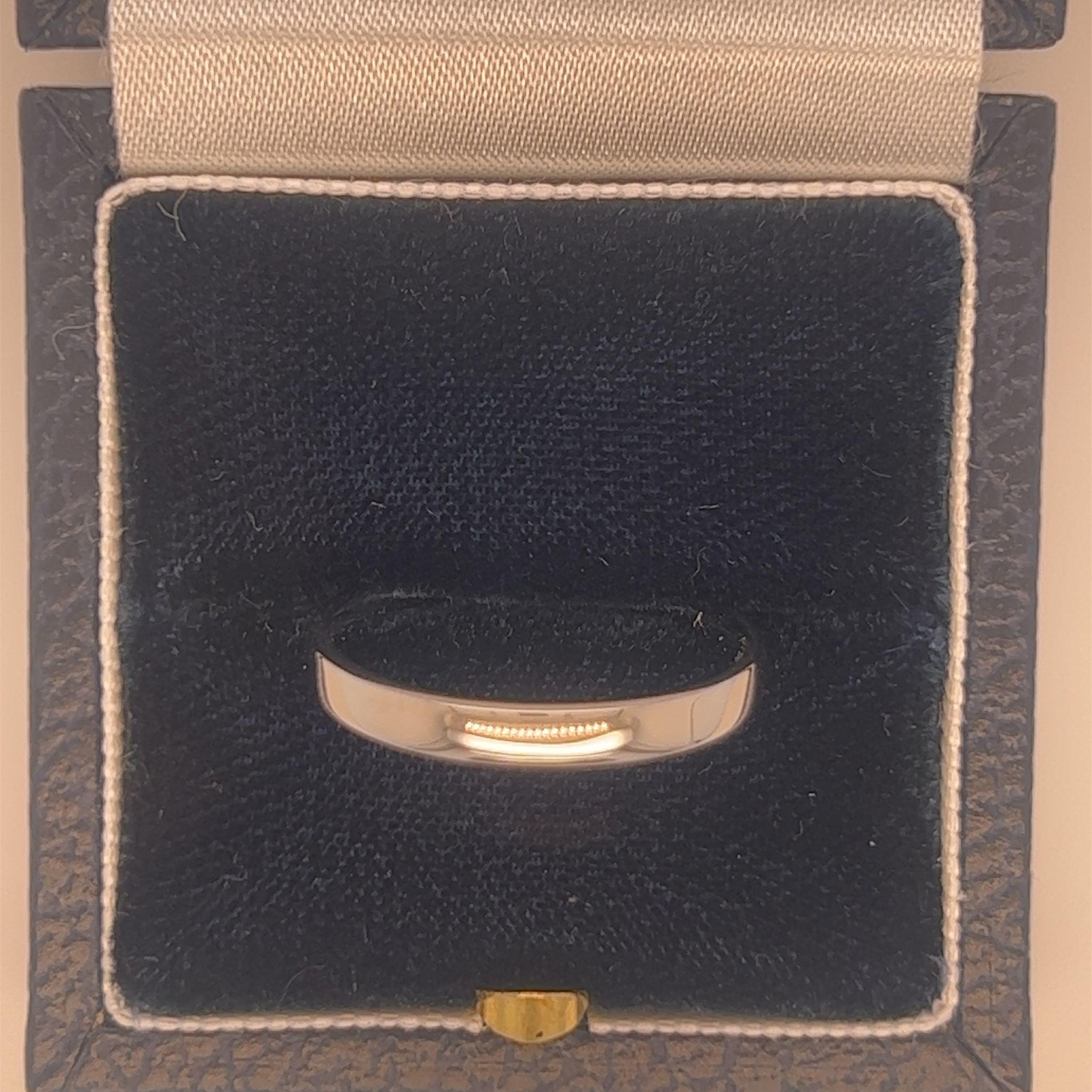 court profile ring