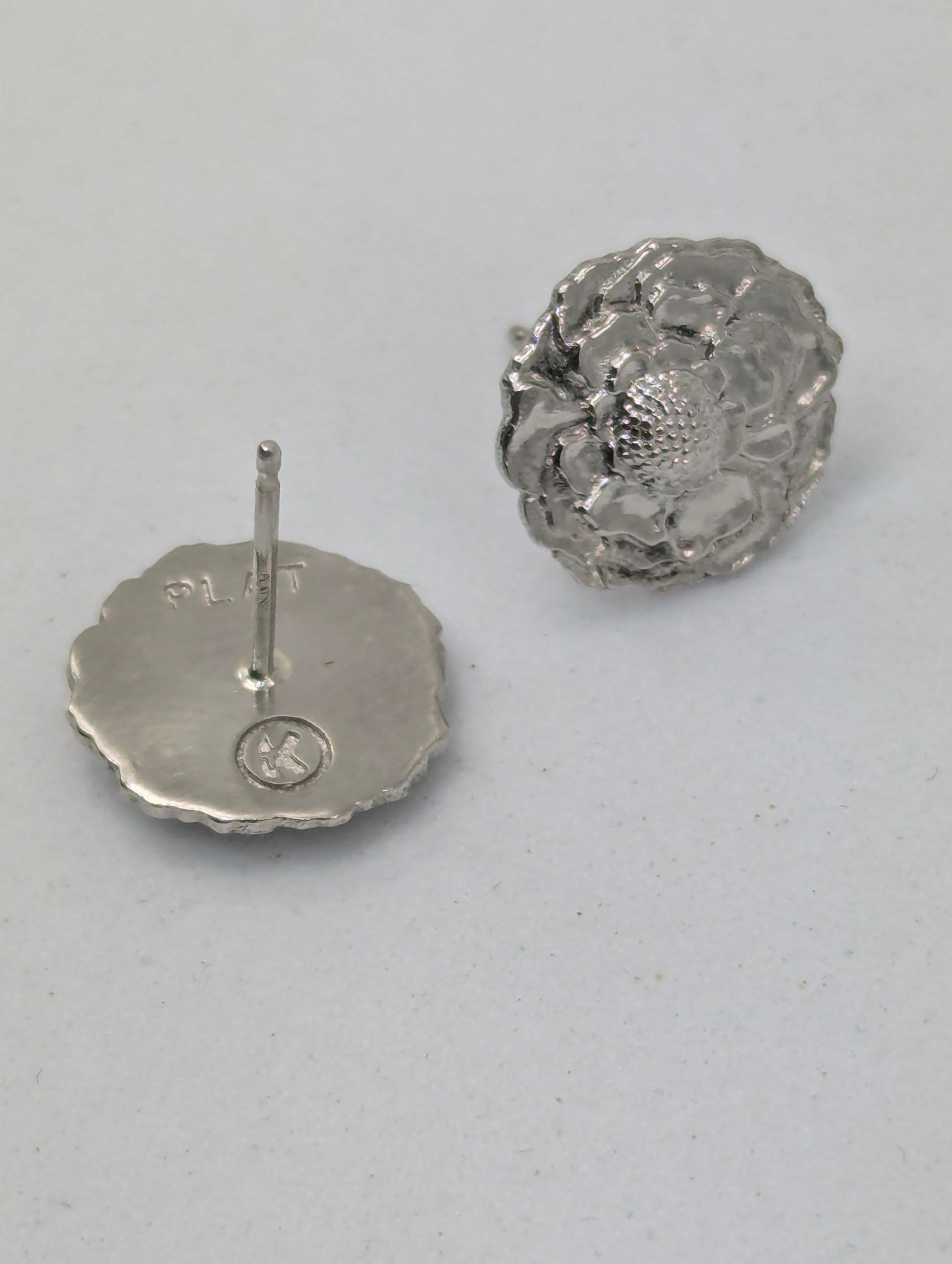 Clous d'oreilles platine et or rose en vente 6