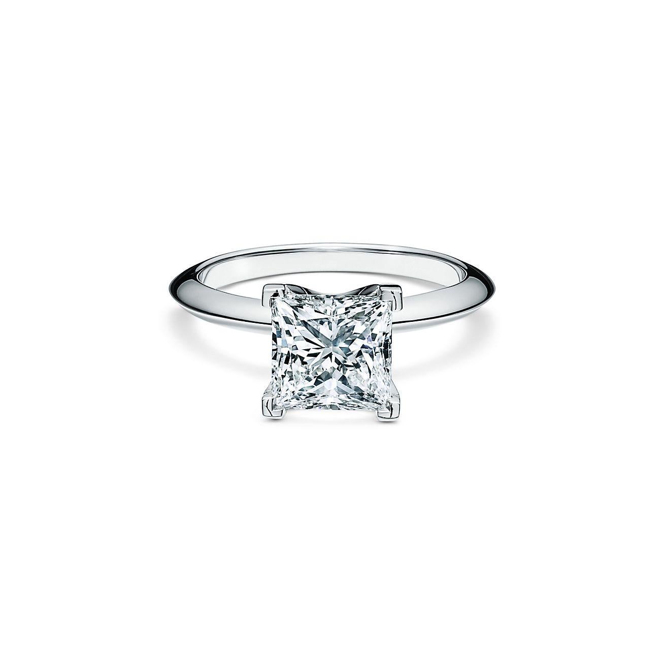 An exquisite 1 carat princess brilliant cut diamond engagement ring

set in solid platinum

