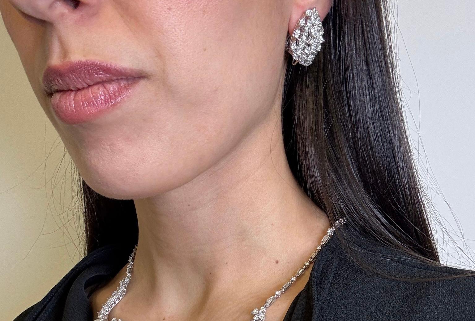 Platin Marquise Diamant Cluster-Ohrringe  Getragen von Huma Abedin bei ihrer Hochzeit im Angebot 7