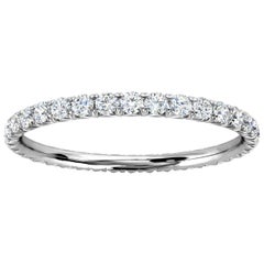 Mia French, bague d'éternité en platine avec pavé de diamants (1,1/2 ct. tw)