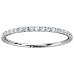 Mia Petite bague d'éternité française en platine avec pavé de diamants 1/4 Ct. « Tw »