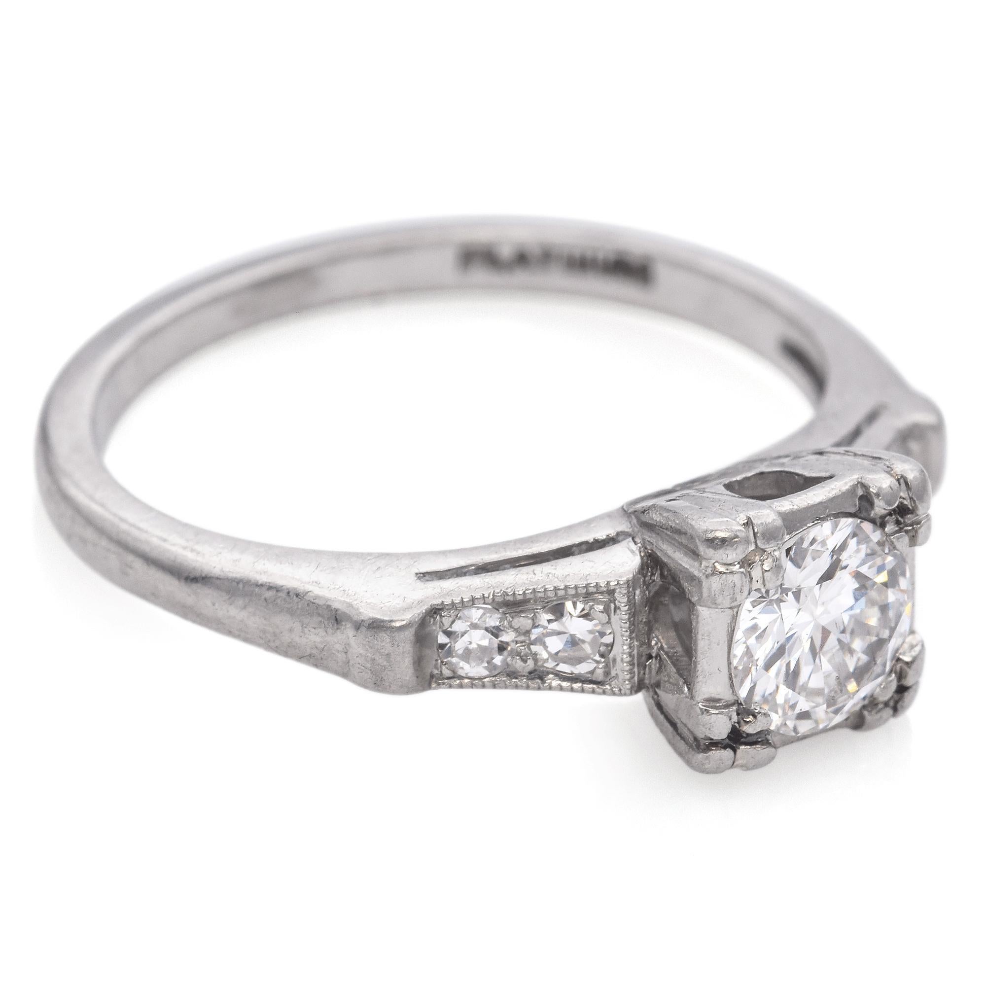Bague de fiançailles solitaire à diamant en platine du milieu du siècle Unisexe en vente