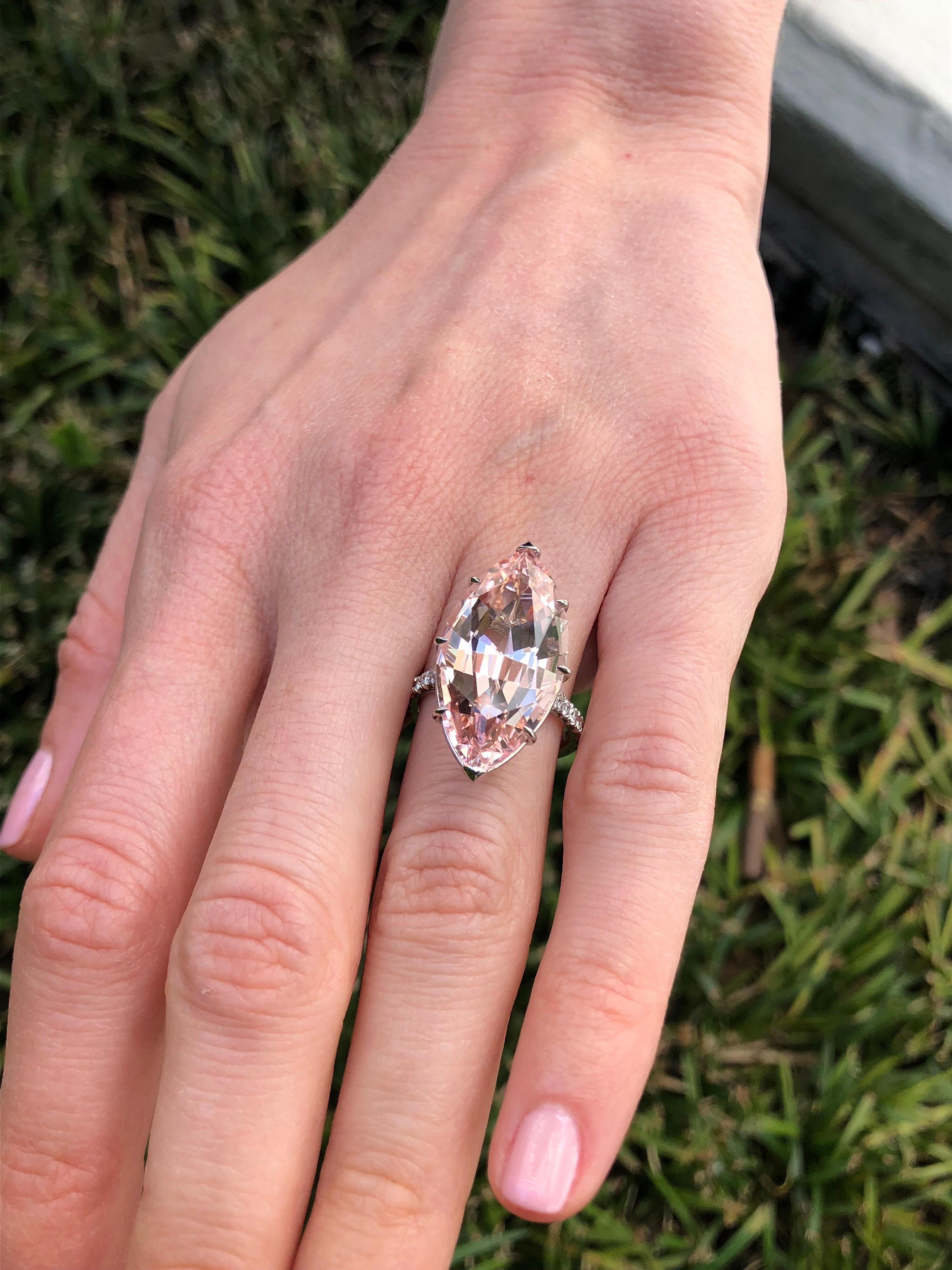 Morganite Ring 14.54 Carat Marquise In New Condition In Beverly Hills, CA