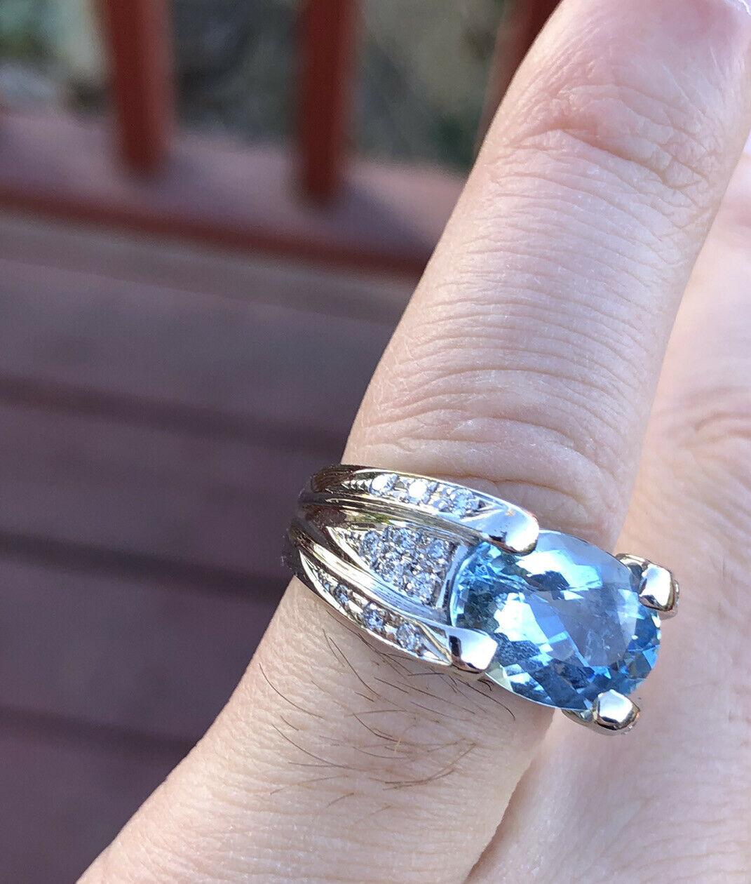 Platinum Natural Aqua Aquamarine and Diamond Ring 4.72 Carat 14.6g In Good Condition For Sale In Beverly Hills, CA