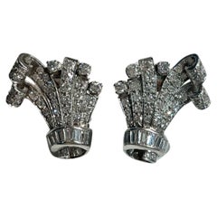 Platinum Natural Diamond Art Deco 1930 Clip-on Earrings 